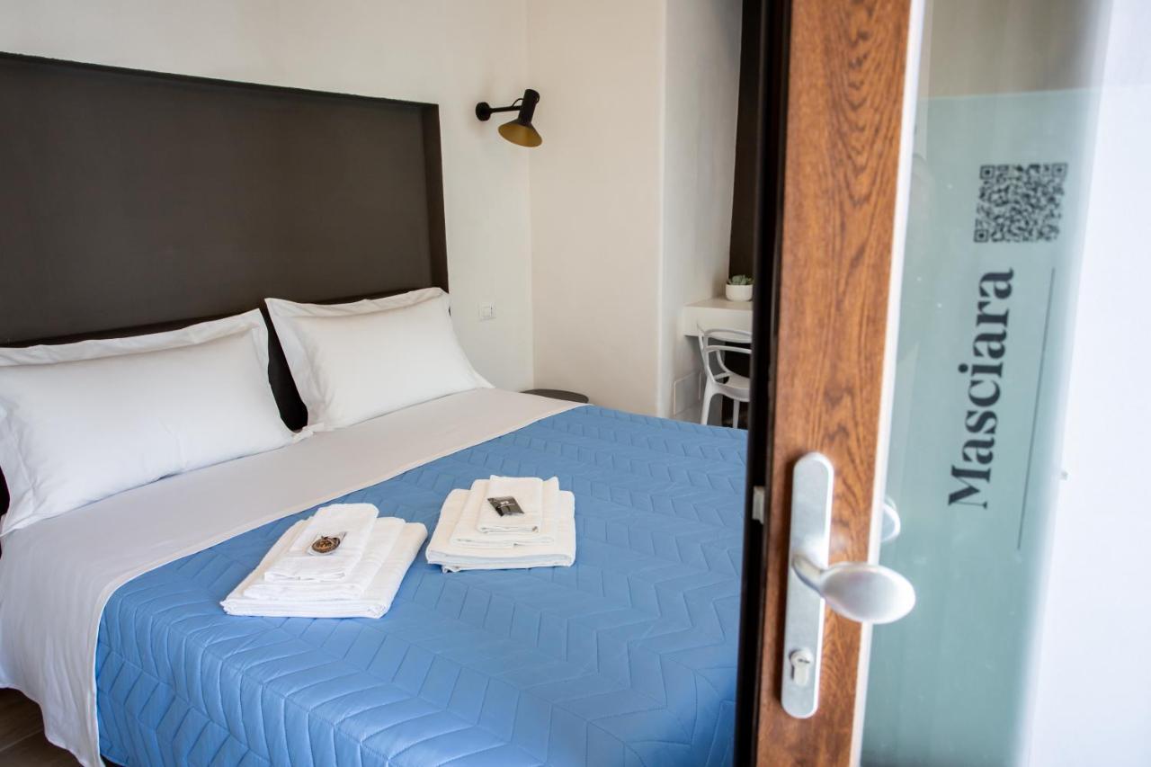 Casa Nera Guesthouse مونتيسكاليوزو المظهر الخارجي الصورة
